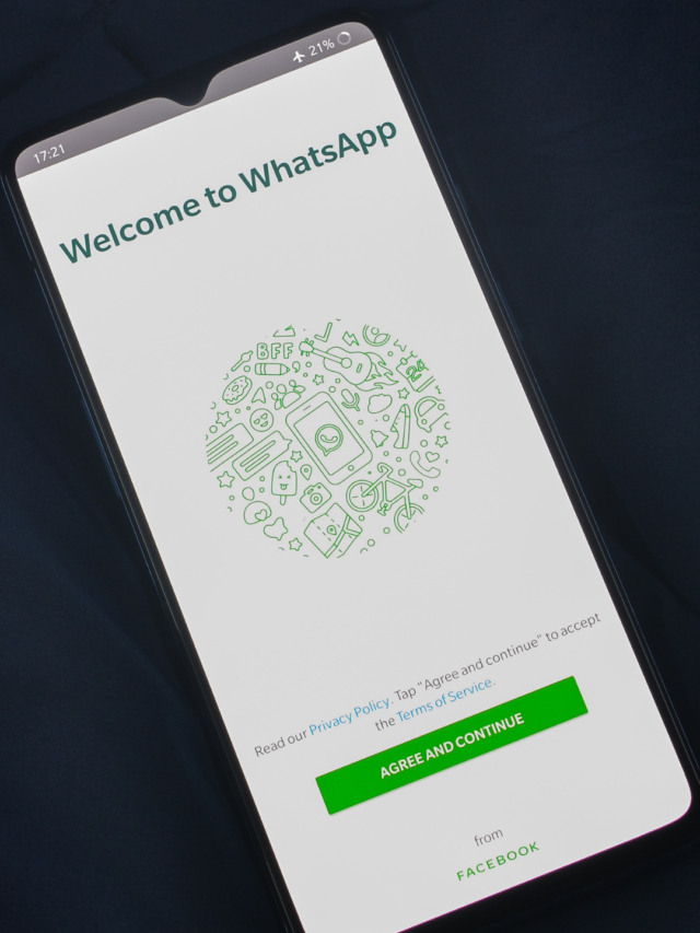 How to set fingerprint lock in WhatsApp